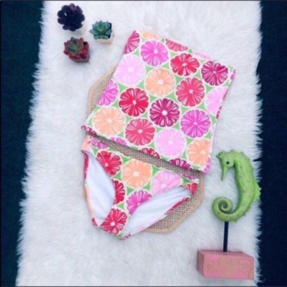 Lilly Pulitzer Juice Stand Swimsuit - Picture 2 of 11